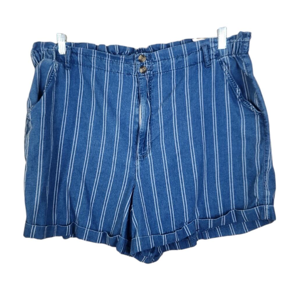 AE High-Waisted Shorts Size 22 Plus Chambray Striped Cotton Lyocell Preppy Money